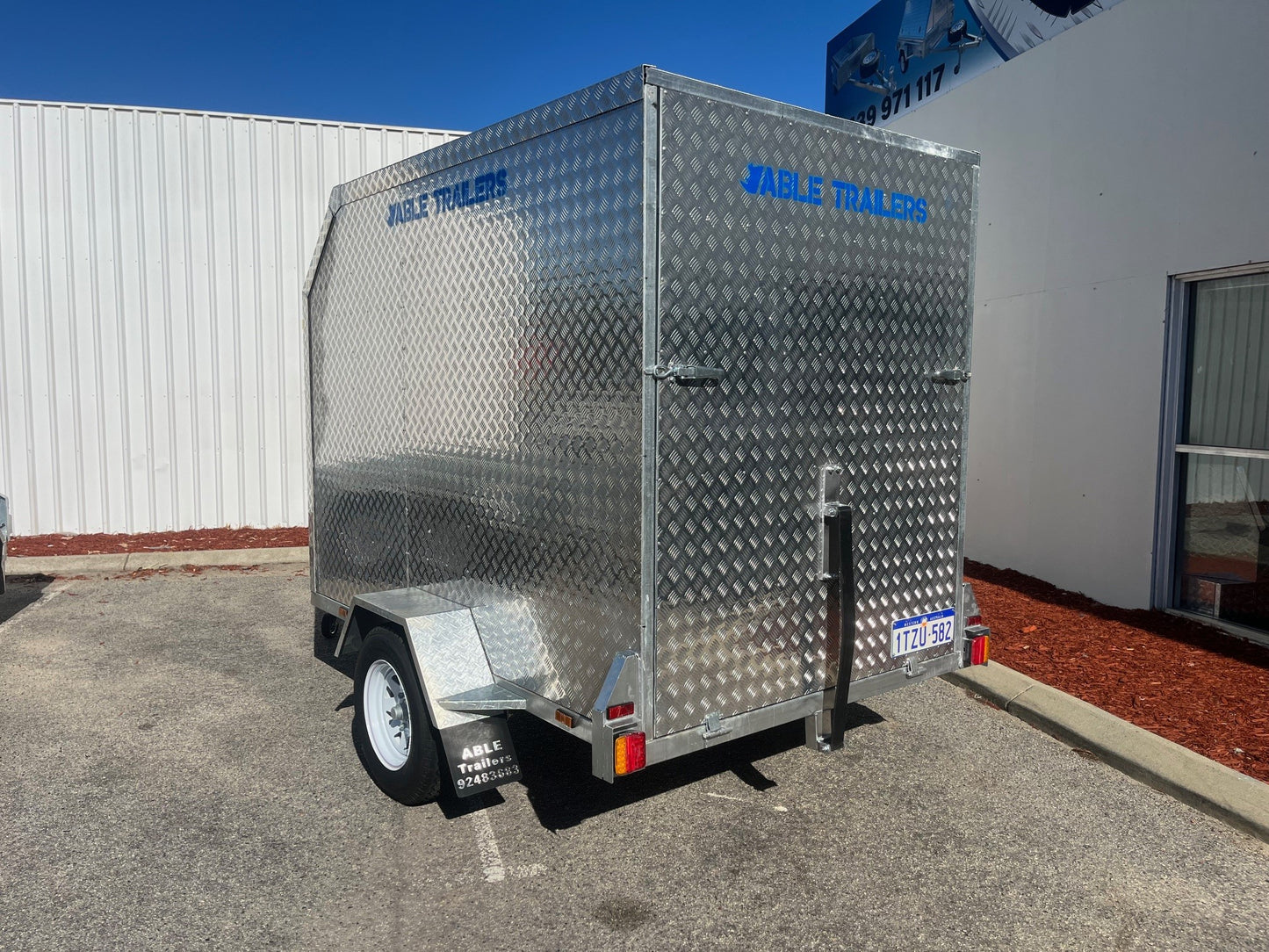 8x5 Tall Enclosed Trailer 1250kg
