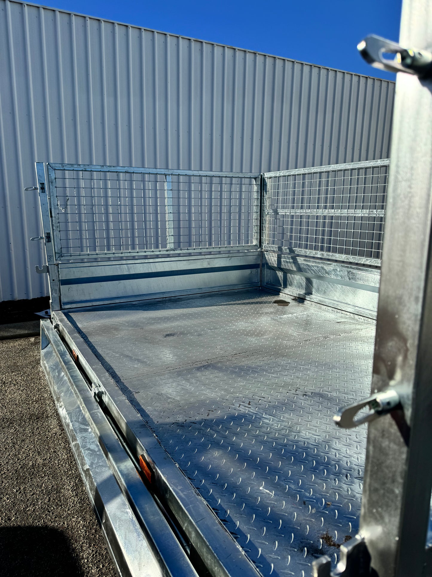 10x7 Flat Top trailer 3.5t