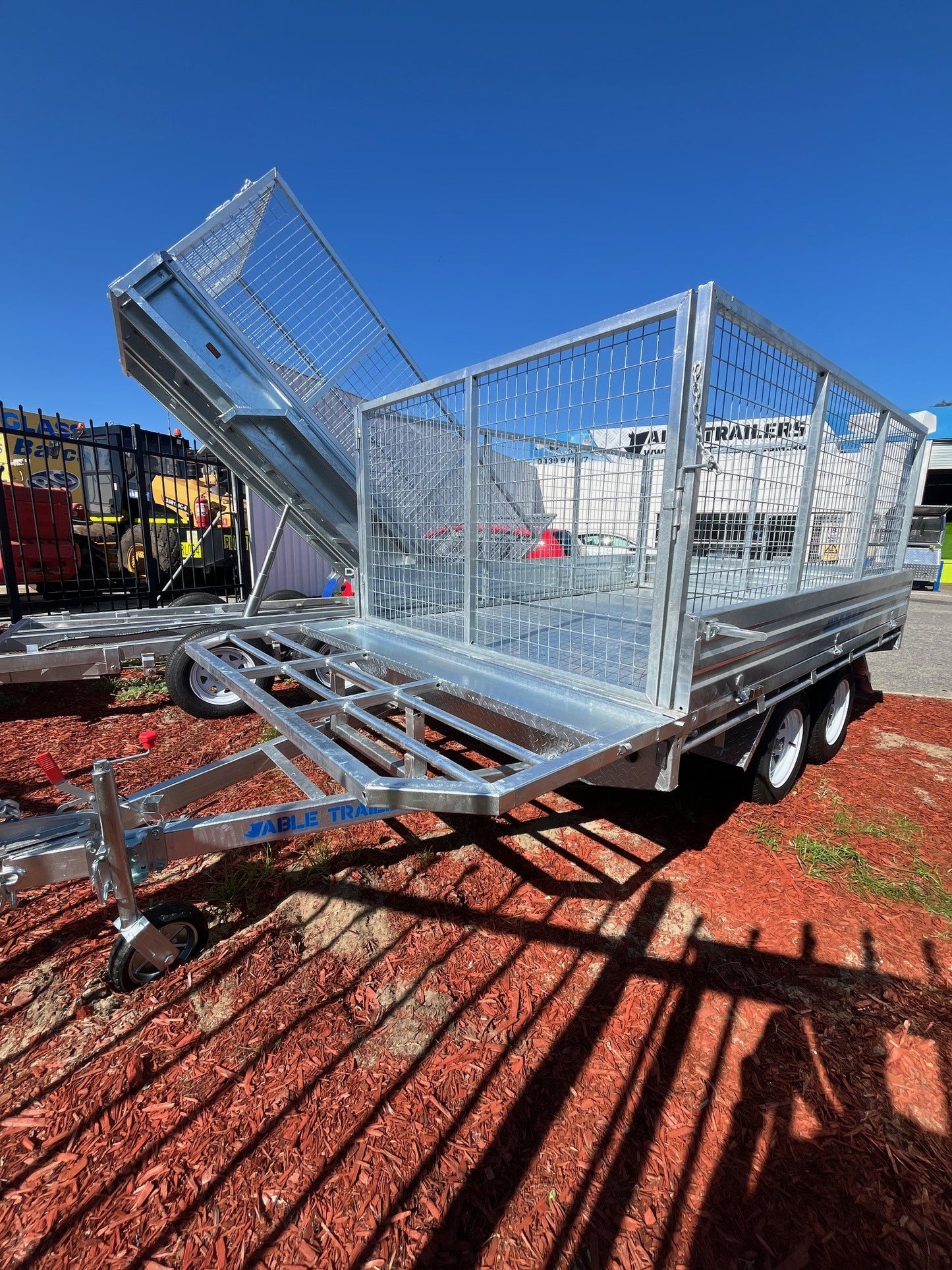 10x7 Flat Top trailer 3.5t (With Fold-down headboard)